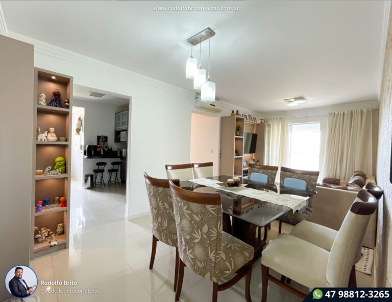 Apartamento em Camboriú para venda com 97m² são 3 quartos sendo 1 Suíte e 2 Vagas de garagem imóvel todo Planejado
